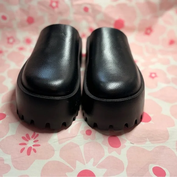 Rouge Helium Black Slip-On Platform Mules – Size 8 (NWOT) - Picture 4 of 6